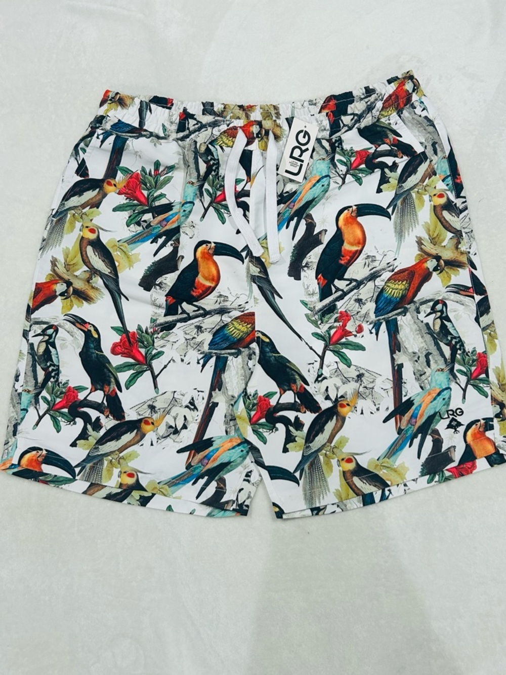 LRG swim trunks bird print NWT new men’s XL white multicolor board shorts